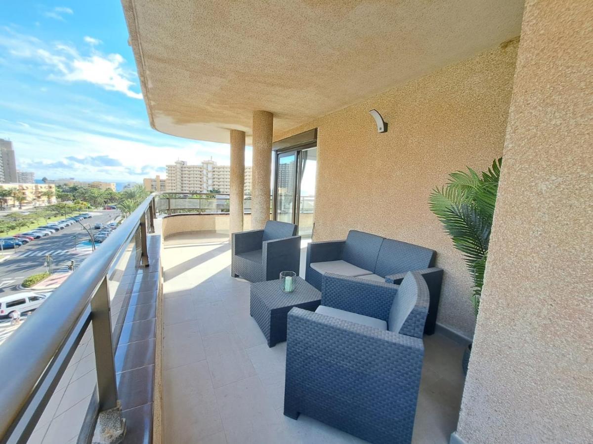 Newly Reformed 2 Bedroom Apartment In The Center Of Los Cristianos Los Cristianos  Exterior foto