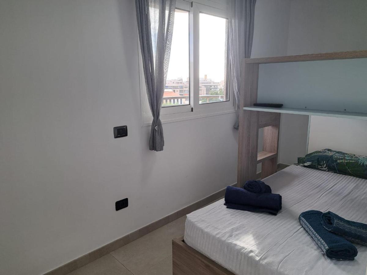 Newly Reformed 2 Bedroom Apartment In The Center Of Los Cristianos Los Cristianos  Exterior foto