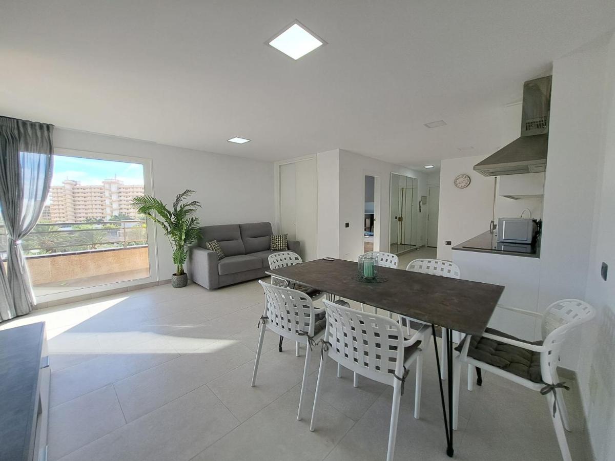 Newly Reformed 2 Bedroom Apartment In The Center Of Los Cristianos Los Cristianos  Exterior foto